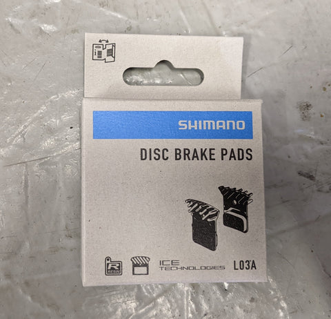 Shimano L03A Resin Pad w/ Fin & Spring (Disc Brake Pads)